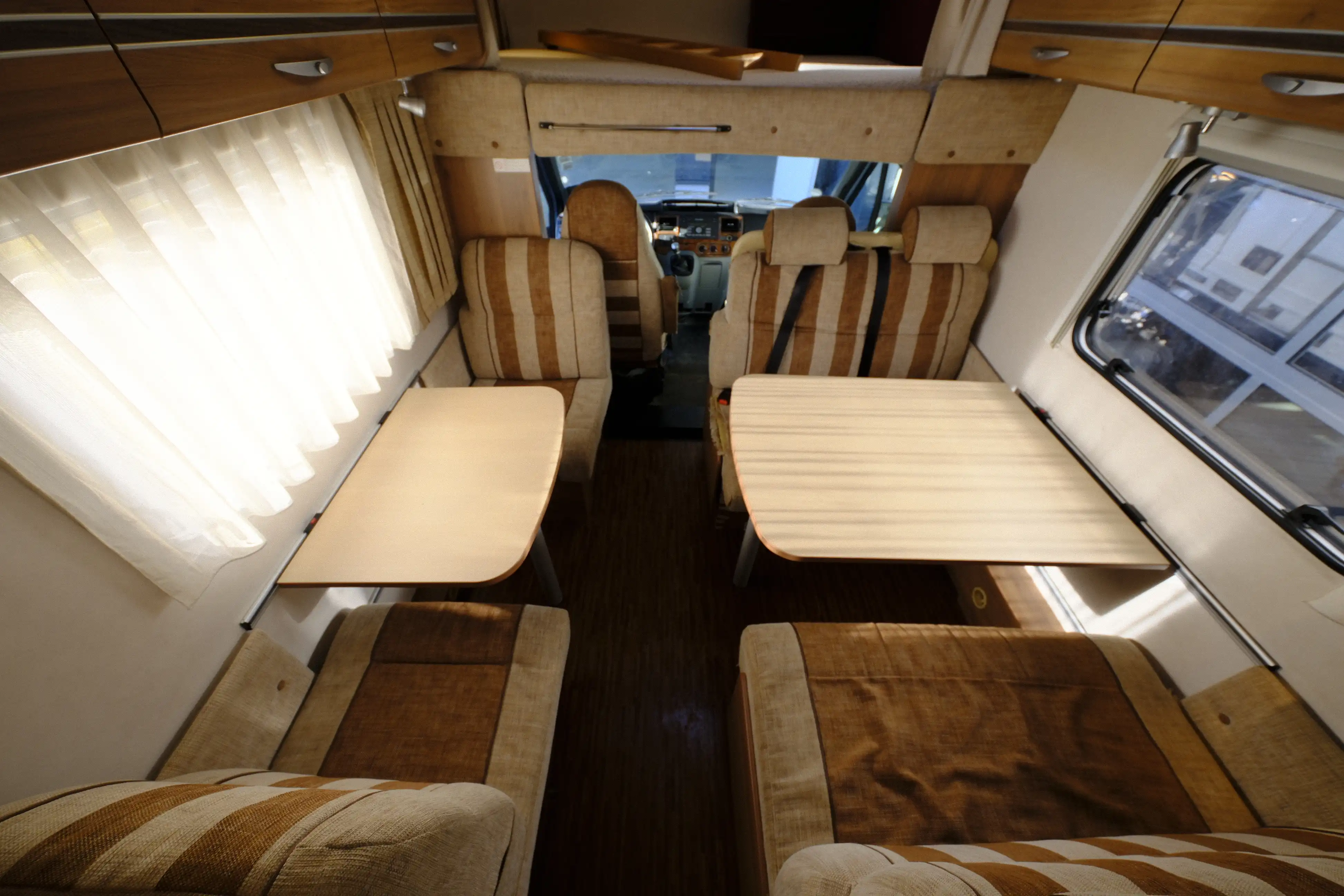 BUERSTNER Nexxo Family A 694